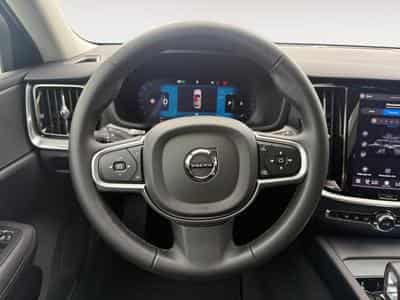 Volvo V60 B4 Core / Essence (2025) - Photo 12