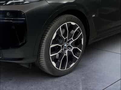 BMW X7 -35% M60iA xDrive 530ch M Performance (2023) - Photo 9