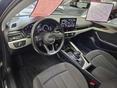 Audi A4 AVANT 30TDI ATTRACTION S-TRONIC (2022) - Photo 6