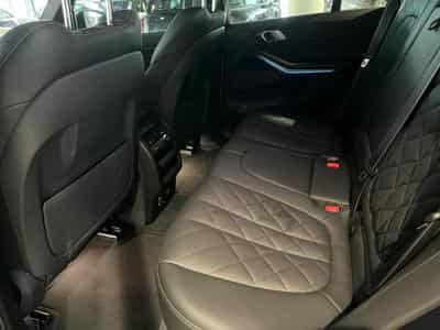 BMW X5 X5 xDrive50e M Sport (2024) - Photo 15