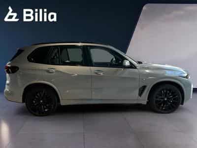BMW X5 X5 xDrive50e M Sport (2024) - Photo 4