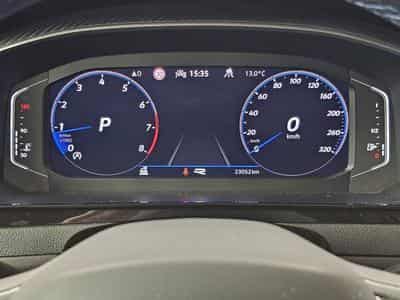 VW Arteon R Shooting Brake 2.0 TSI 320cv 4motion (2024) - Photo 8