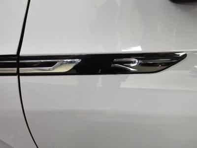 VW Arteon R Shooting Brake 2.0 TSI 320cv 4motion (2024) - Photo 9