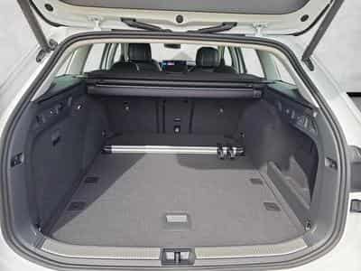 VW Passat Variant 2.0 TDI 110 kW Elegance (2026) - Photo 14
