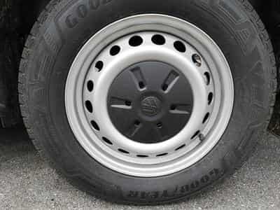 VW T7 BEV 100 kW RWD LR (2026) - Photo 3