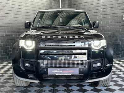 Land-Rover Defender 90 D300 X-Dynamic HSE (2023) - Photo 2