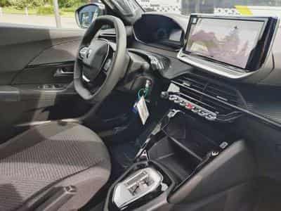 Peugeot 2008 Hybrid 145 Business (2026) - Photo 10