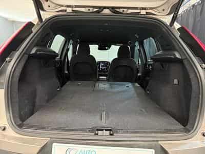 Volvo XC40 -21% T2 129ch Essential Geartronic 8 (2024) - Photo 12