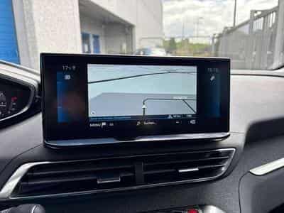 Peugeot 3008 3008 PureTech 130EAT8 allure pack (2023) - Photo 11