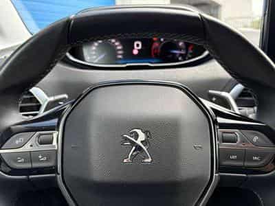 Peugeot 3008 3008 PureTech 130EAT8 allure pack (2023) - Photo 14