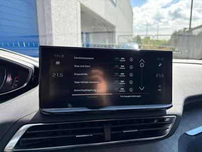 Peugeot 3008 3008 1.2 PURETECH 130CH S&S GT EAT8 (2023) - Photo 8