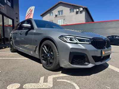 BMW 530 530e Touring Aut. M Sport (2023) - Photo 4