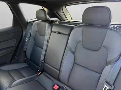 Volvo XC60 T6 Black Edition / Hybride (2024) - Photo 13