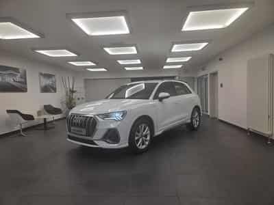 Audi Q3 S line 35 TFSI 150 CV / 110 KW S tronic (2022) - Photo 1