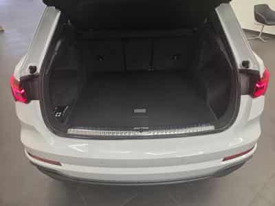 Audi Q3 S line 35 TFSI 150 CV / 110 KW S tronic (2022) - Photo 8