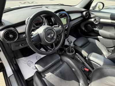 Mini Cooper Auto. Pack Sport (2017) - Photo 3