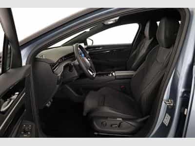VW ID.7 Kombi Pro 210 kW (2026) - Photo 10