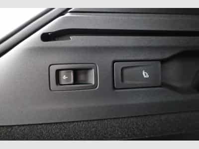VW ID.7 Kombi Pro 210 kW (2026) - Photo 12