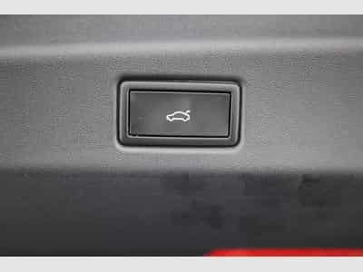 VW ID.7 Kombi Pro 210 kW (2026) - Photo 14
