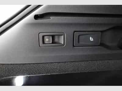 VW ID.7 Kombi Pro 210 kW (2026) - Photo 12