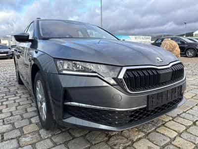 Skoda Octavia Selection 2,0 TDI (2026) - Photo 4