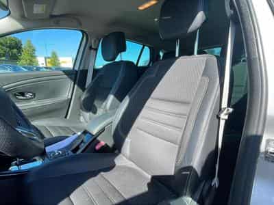 Renault Megane 1.5 DCI 110 BOSE EDC (2015) - Photo 14