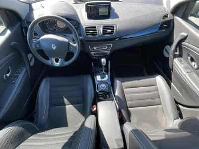 Renault Megane 1.5 DCI 110 BOSE EDC (2015) - Photo 9