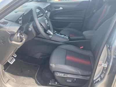 Alfa-Romeo JUNIOR 1.2 IBRIDA 145 SPECIALE E-DCT6 (2026) - Photo 12