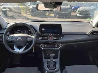 Hyundai I30 1.0 T-GDI 120 HYBRID CREATIVE DCT-7 (2024) - Photo 10