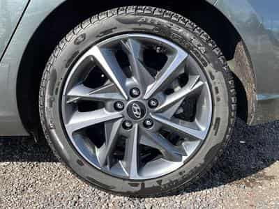 Hyundai I30 1.0 T-GDI 120 HYBRID CREATIVE DCT-7 (2024) - Photo 9