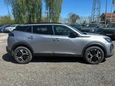 Peugeot 2008 1.2 100 ALLURE (2025) - Photo 4