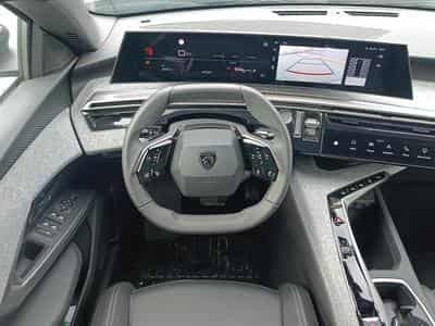 Peugeot 3008 1.2 HYBRID 145 ALLURE E-DCS6 (2025) - Photo 13