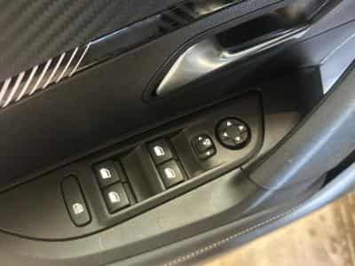 Peugeot 2008 1.2 100 ALLURE (2025) - Photo 14
