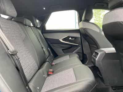 Peugeot 3008 1.2 HYBRID 145 ALLURE E-DCS6 (2025) - Photo 13