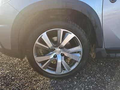 Peugeot 2008 1.2 PURETECH 110 CROSSWAY (2019) - Photo 9