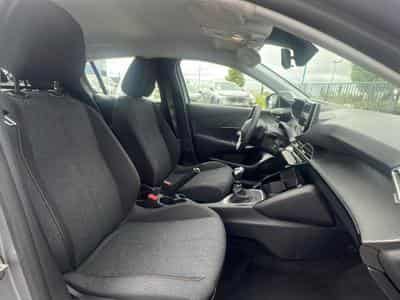 Peugeot 208 1.2 100 STYLE (2025) - Photo 12
