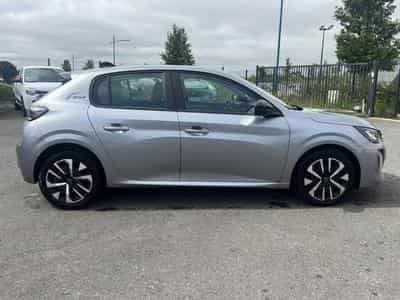 Peugeot 208 1.2 100 STYLE (2025) - Photo 4