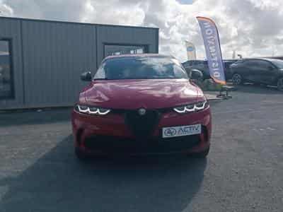 Alfa-Romeo TONALE 1.5 HYBRID 160 EDIZIONE SPECIALE TCT (2022) - Photo 2