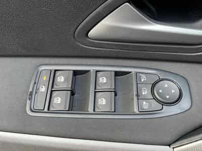 Dacia BIGSTER 1.8 HYBRID 155 JOURNEY (2025) - Photo 11