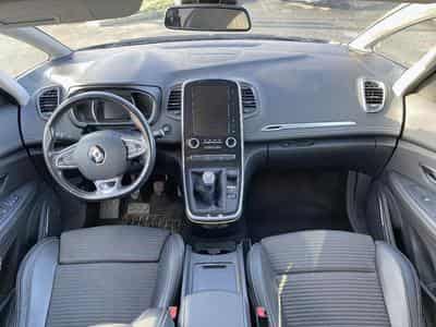 Renault Grand Scenic 1.7 BLUE DCI 120 INTENS 7PL (2019) - Photo 9