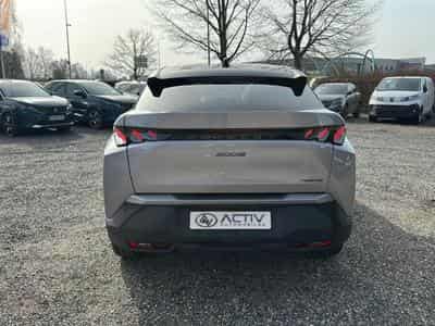 Peugeot 3008 1.2 HYBRID 145 GT E-DCS6 (2025) - Photo 6