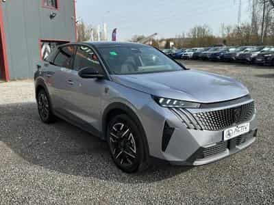 Peugeot 3008 1.2 HYBRID 145 GT E-DCS6 (2025) - Photo 3