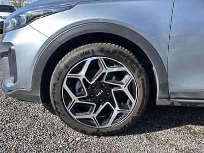 Kia XCEED 1.5 T-GDI 140 GT-LINE PREMIUM DCT7 (2024) - Photo 9
