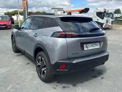 Peugeot 2008 1.2 100 ALLURE (2025) - Photo 7