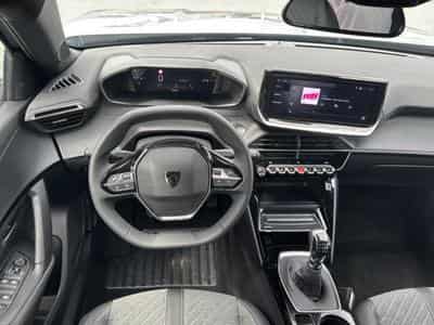 Peugeot 2008 1.2 100 ALLURE (2025) - Photo 9