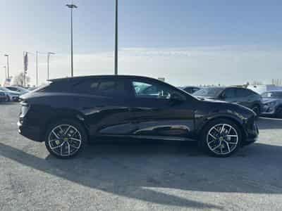 Lotus ELETRE 612CH (2023) - Photo 4