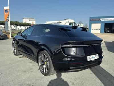 Lotus ELETRE 612CH (2023) - Photo 8