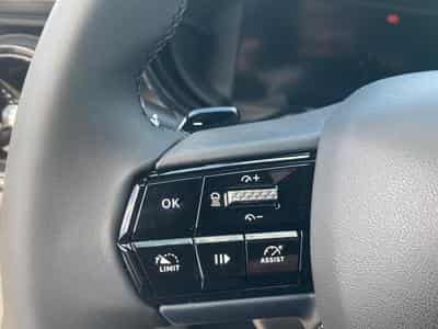 Alfa-Romeo JUNIOR 1.2 IBRIDA 145 SPECIALE E-DCT6 (2026) - Photo 15