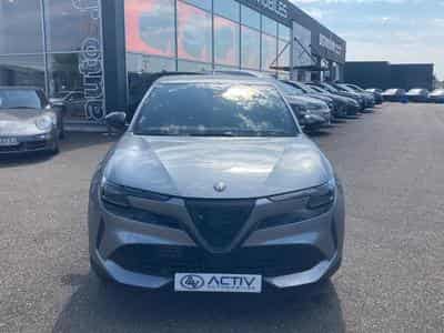 Alfa-Romeo JUNIOR 1.2 IBRIDA 145 SPECIALE E-DCT6 (2026) - Photo 2