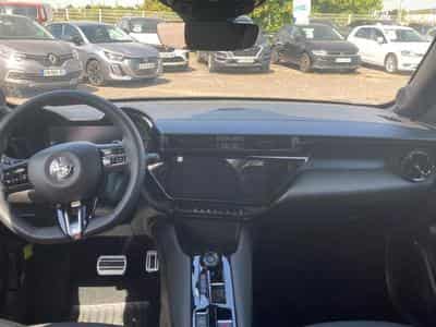Alfa-Romeo JUNIOR 1.2 IBRIDA 145 SPECIALE E-DCT6 (2026) - Photo 10